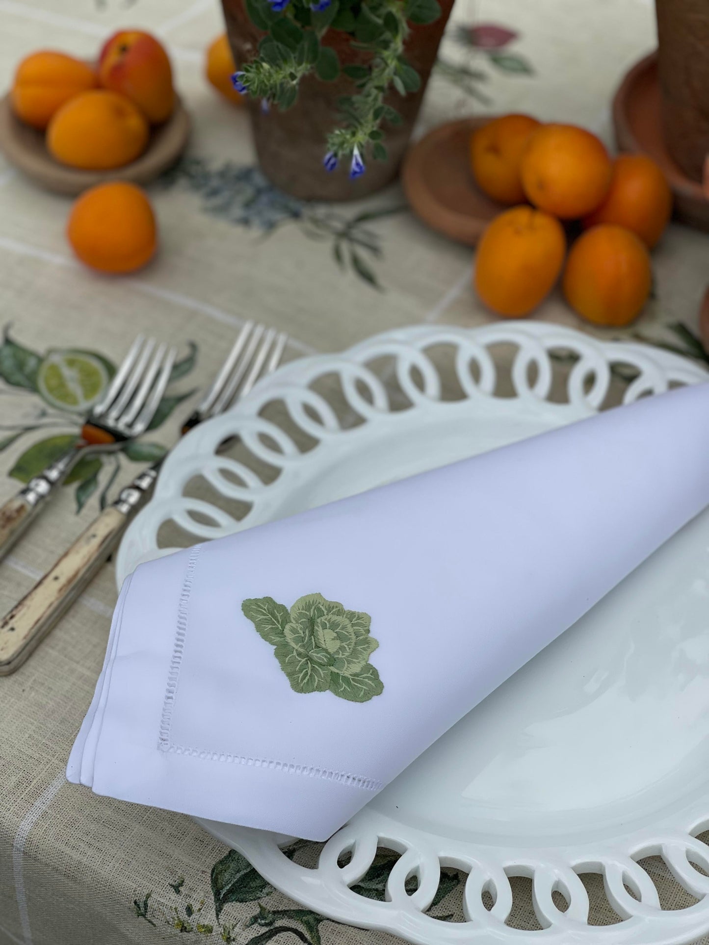 Cabbage Embroidery Hemstitched Napkin