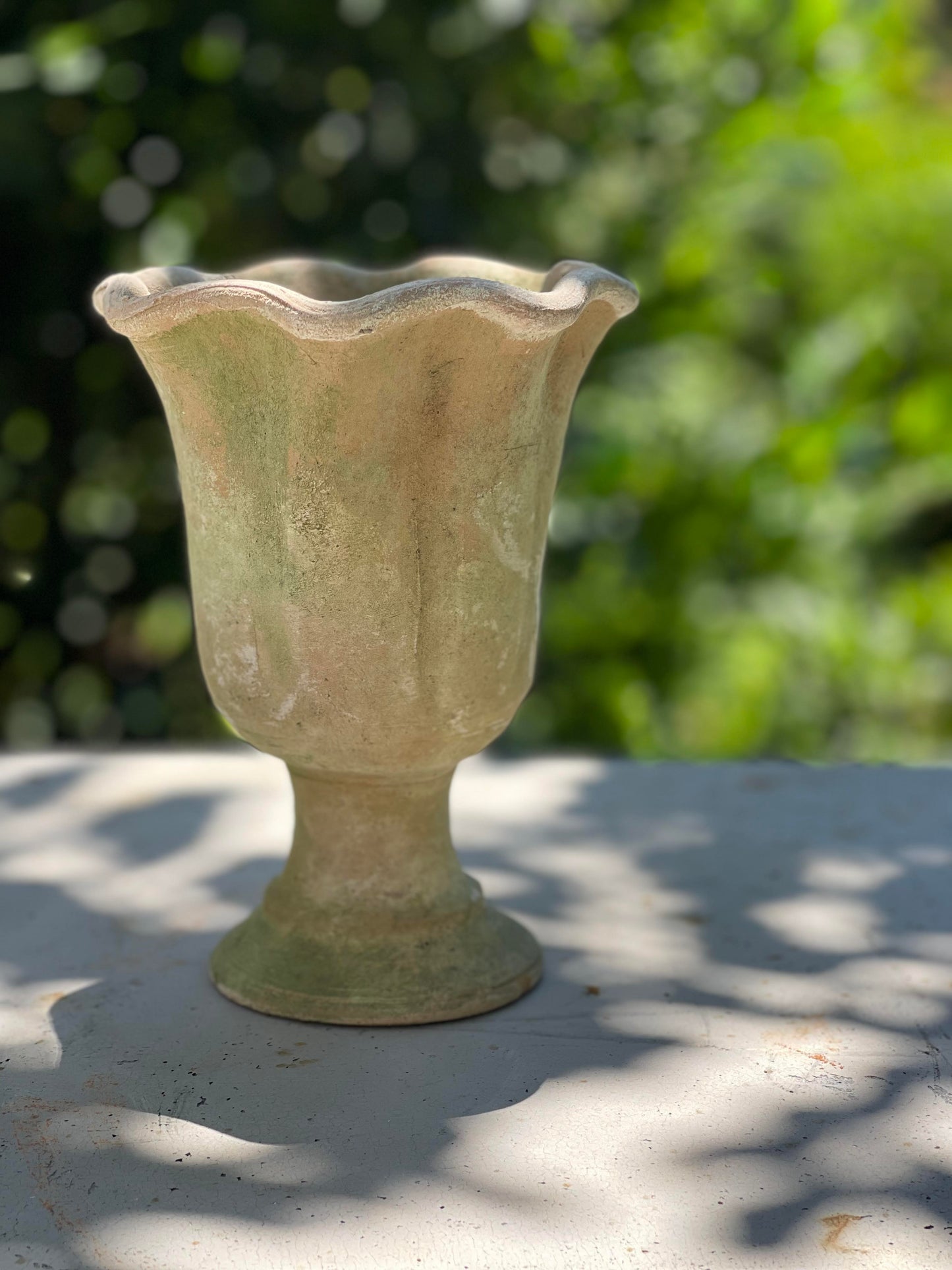 Scallop Urn