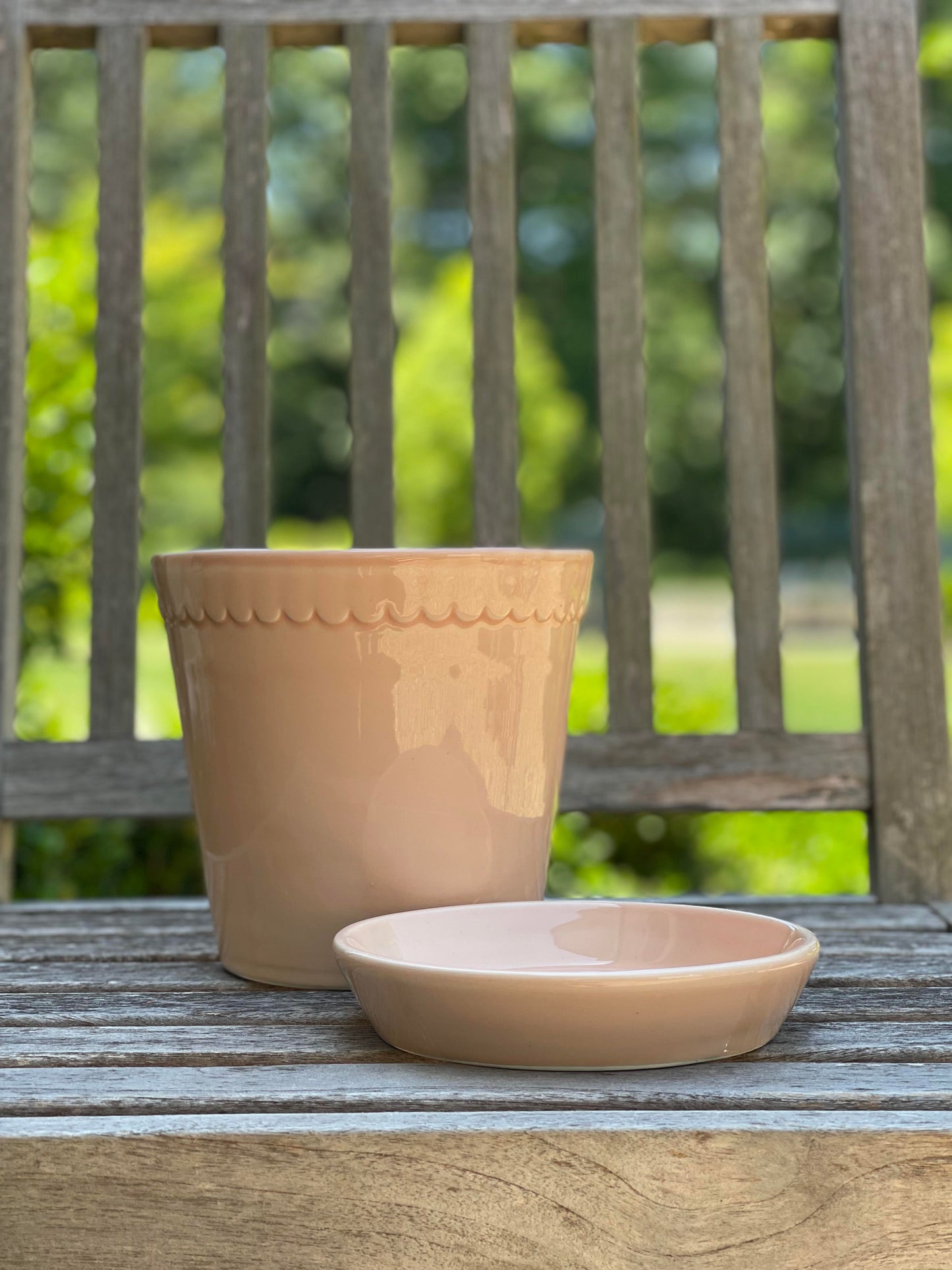 Peach Helena Scalloped Flower Pot